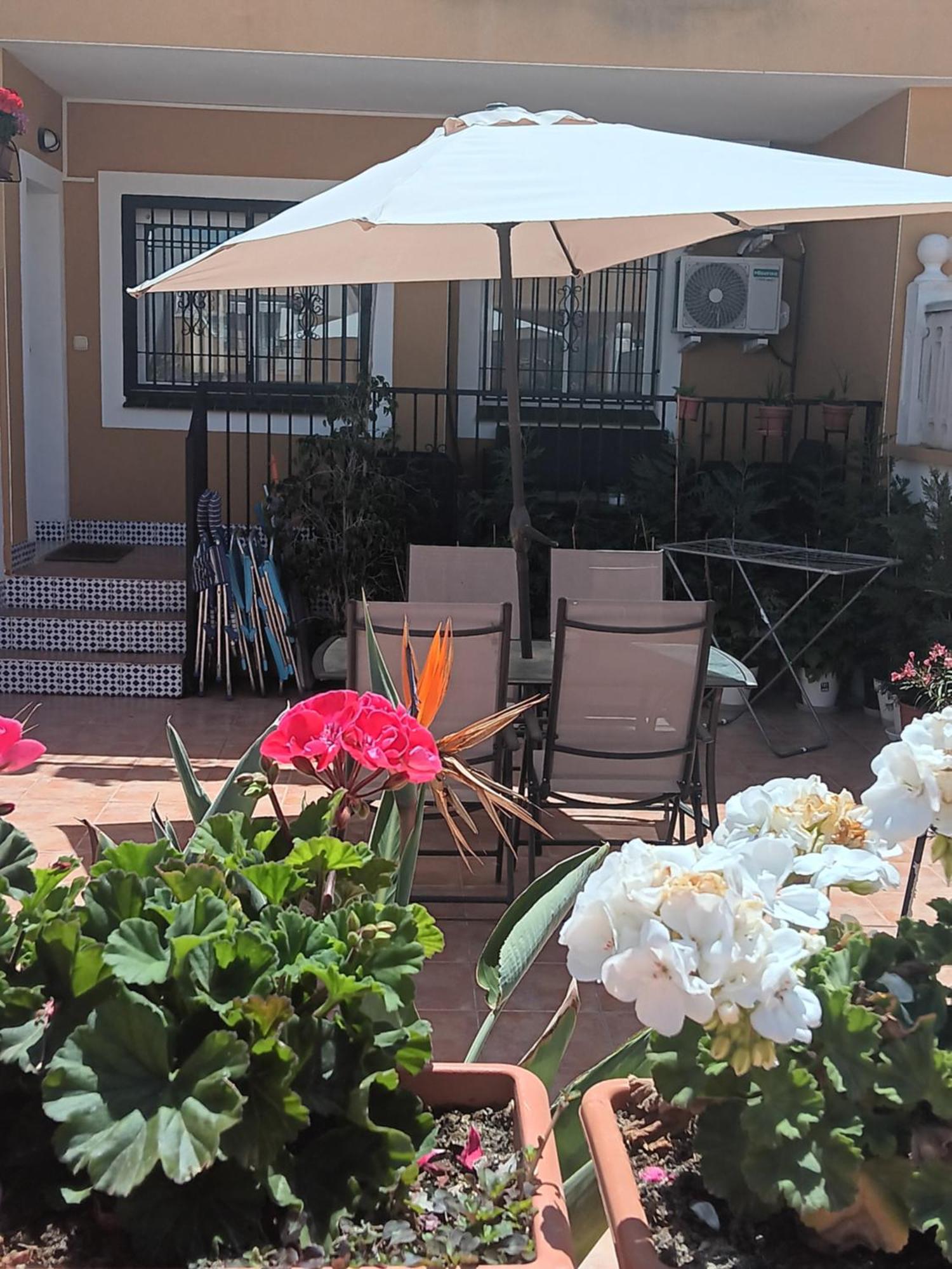 شقة Arenales Beach Apartament لقنت المظهر الخارجي الصورة